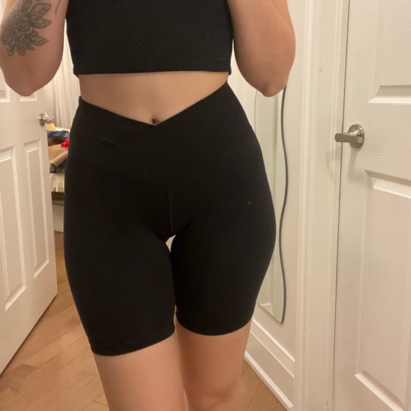 aerie Pants - Aerie OFFLINE Real Me Crossover 7" Bike Short